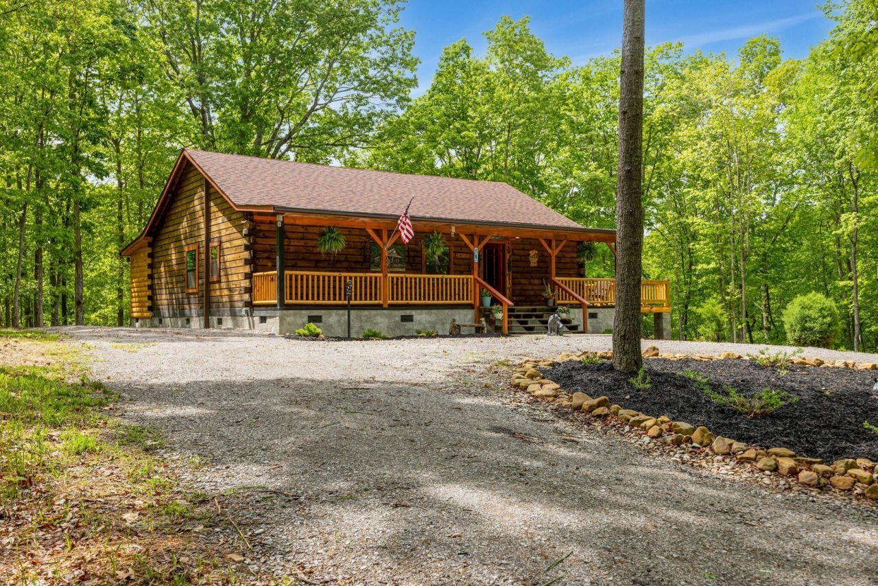 1590 Jackson Point Road, Sewanee, TN 37375 Main Photo
