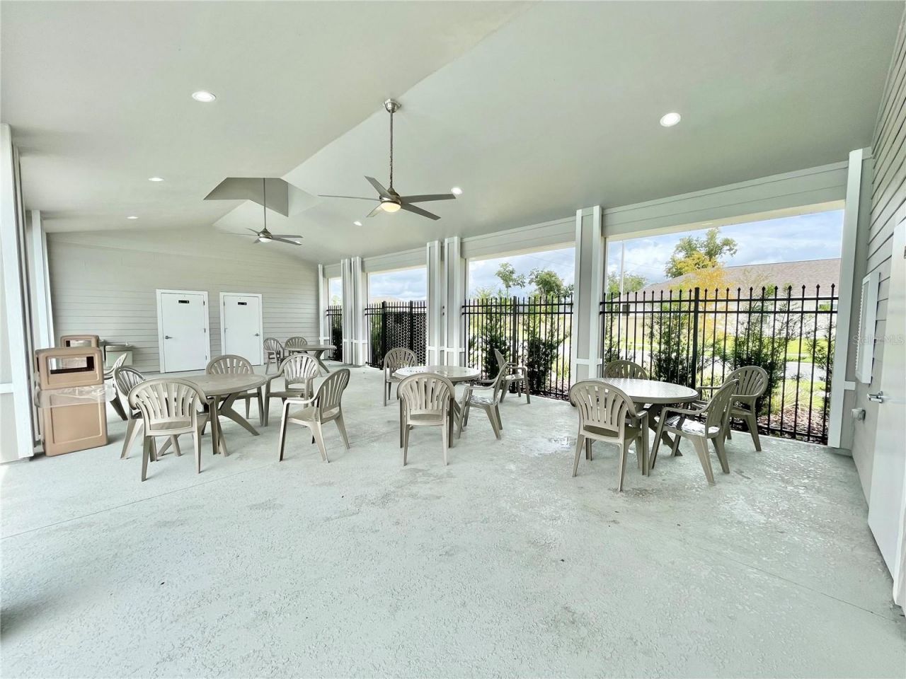 1021 SW 67th Way, Gainesville, FL 32607 Photo
