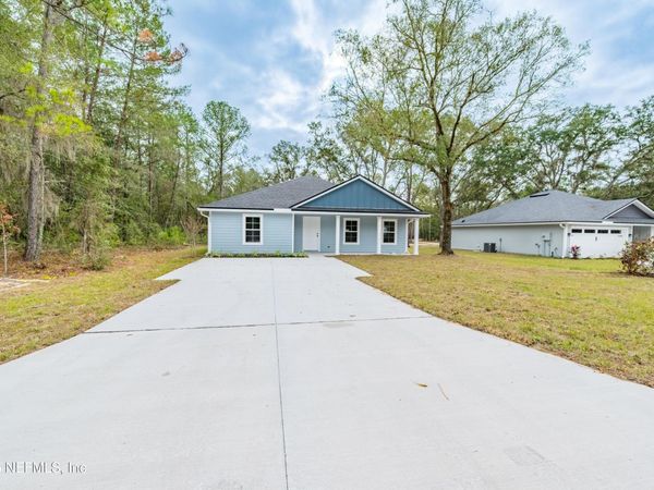 1264 CORAL FARMS Road, Florahome, FL 32140