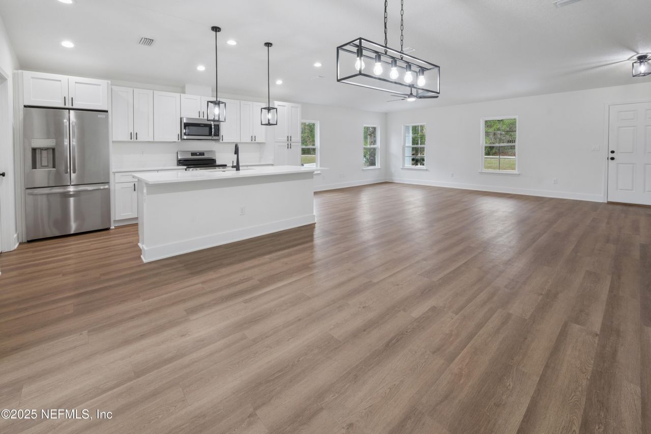 1264 Coral Farms Road, Florahome, FL 32140 Photo