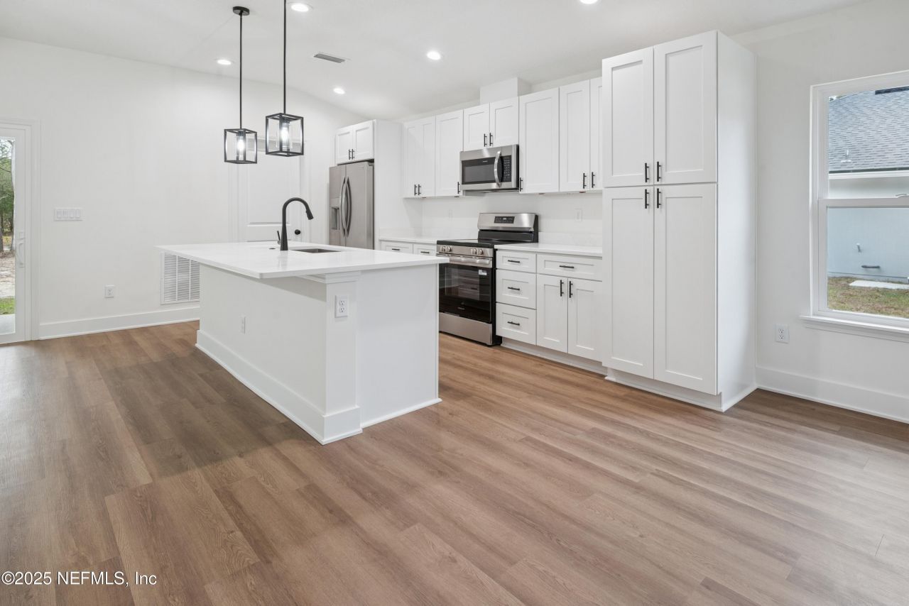 1264 Coral Farms Road, Florahome, FL 32140 Photo