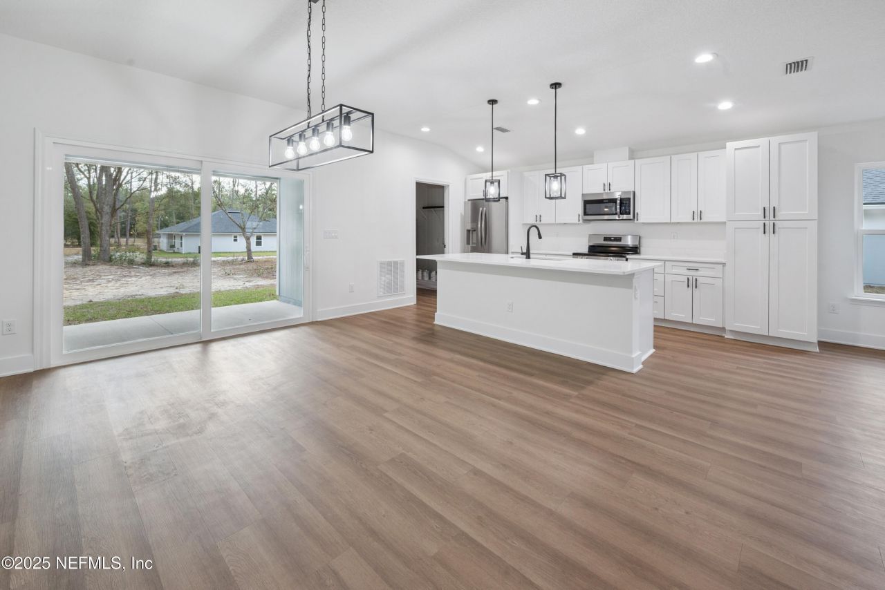 1264 Coral Farms Road, Florahome, FL 32140 Photo