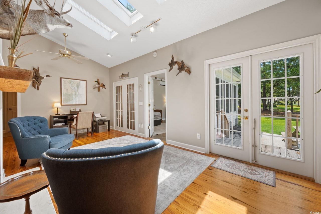 77 Capt Anthony White Ln. Photo 9