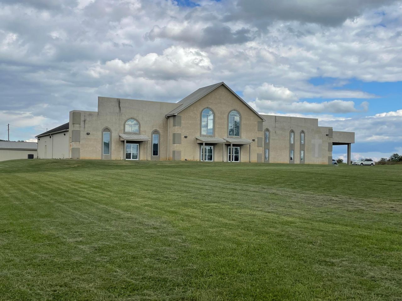 15812 State Route 56 W, Mount Sterling, OH 43143 Main Photo