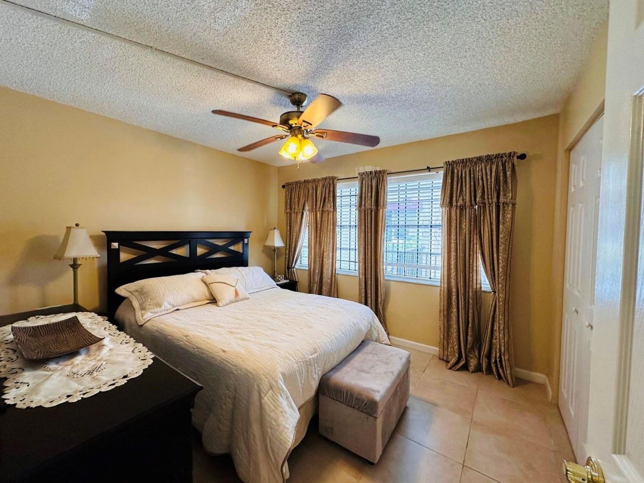 3099 NW 48th Avenue, Unit 253, Lauderdale Lakes, FL 33313 Photo