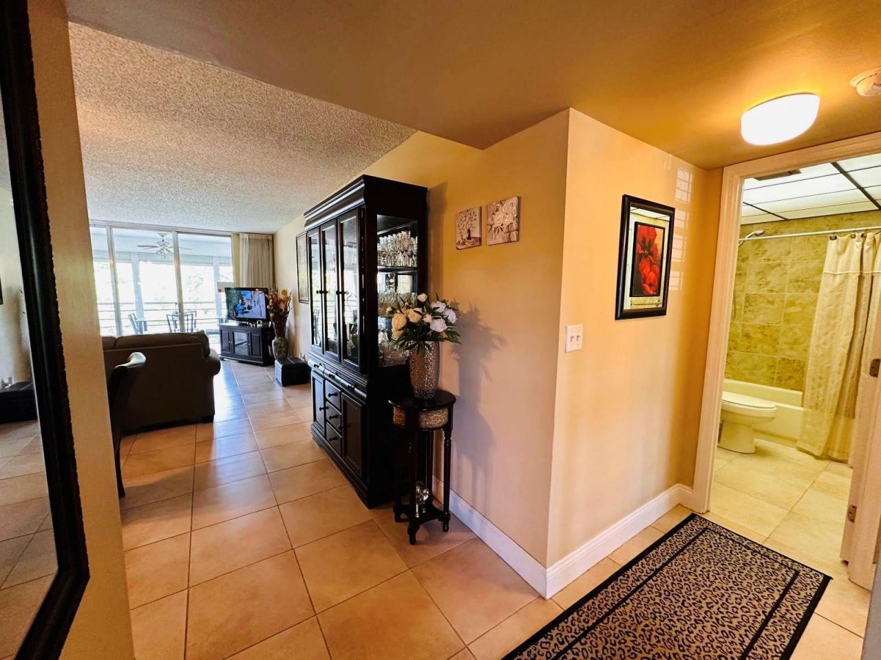 3099 NW 48th Avenue, Unit 253, Lauderdale Lakes, FL 33313 Photo