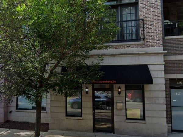 2236 W Belmont Avenue, Chicago, IL 60618