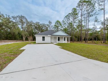 106 COLUMBIA Avenue, Florahome, FL 32140