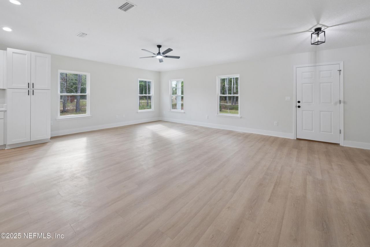 106 Columbia Avenue, Florahome, FL 32140 Photo