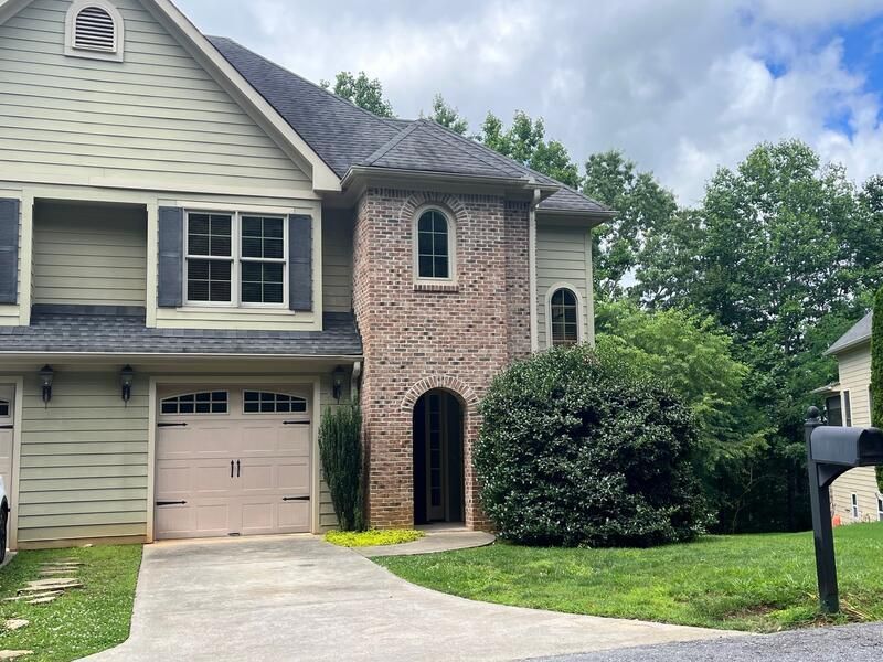 366 Licklog Ridge, Hayesville, NC 28904 Main Photo