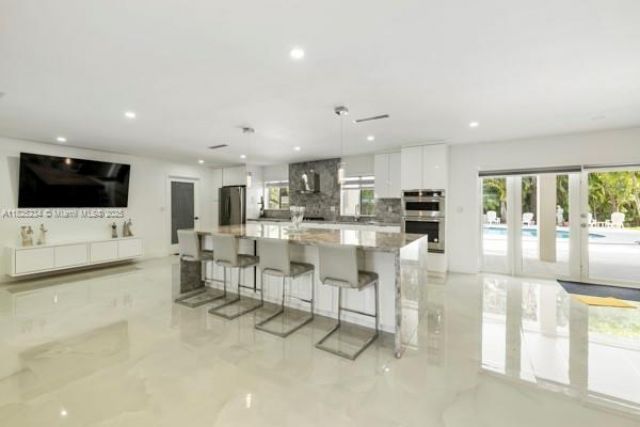 17975 SW 232nd St, Miami, FL 33170 Photo