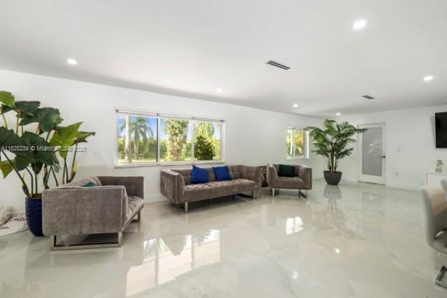 17975 SW 232nd St, Miami, FL 33170 Photo