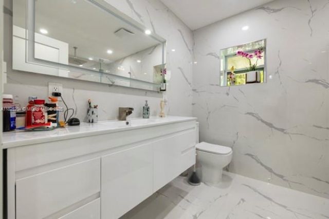 17975 SW 232nd St, Miami, FL 33170 Photo