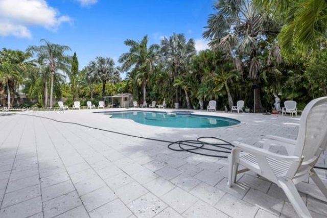 17975 SW 232nd St, Miami, FL 33170 Photo