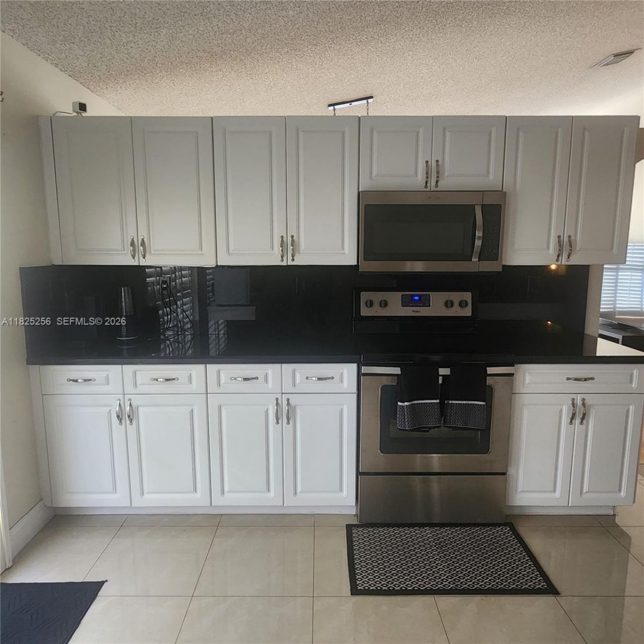 2017 NW 182nd Ave, Pembroke Pines, FL 33029 Photo