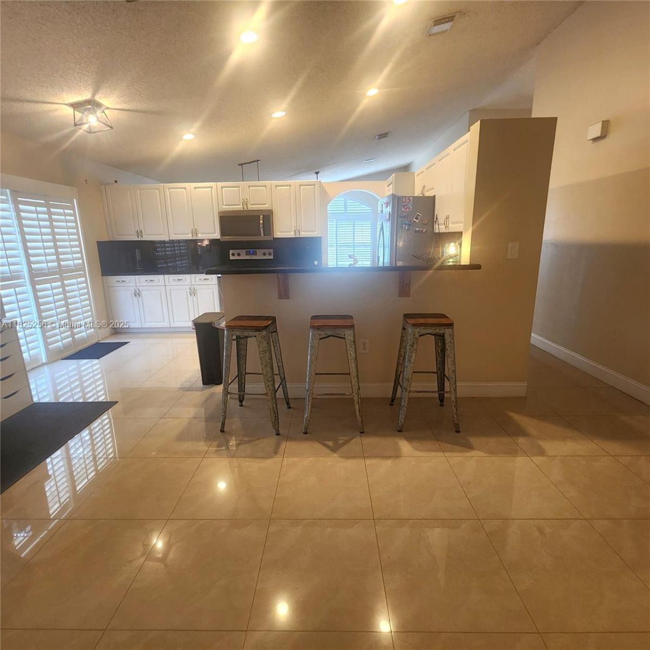 2017 NW 182nd Ave, Pembroke Pines, FL 33029 Photo