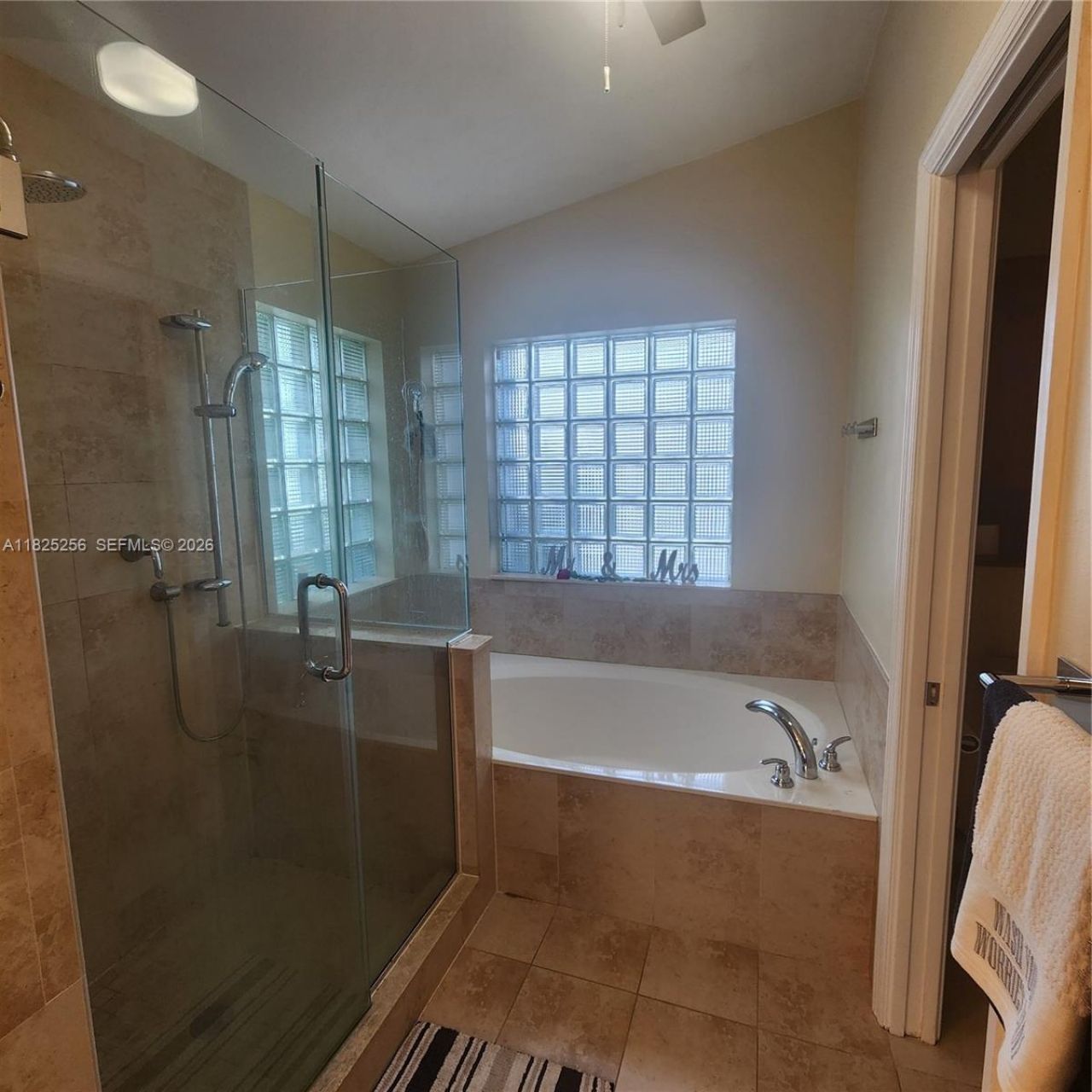 2017 NW 182nd Ave, Pembroke Pines, FL 33029 Photo