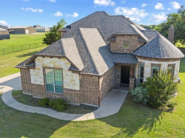114 Taylor Ridge Drive, Waxahachie, TX 75167
