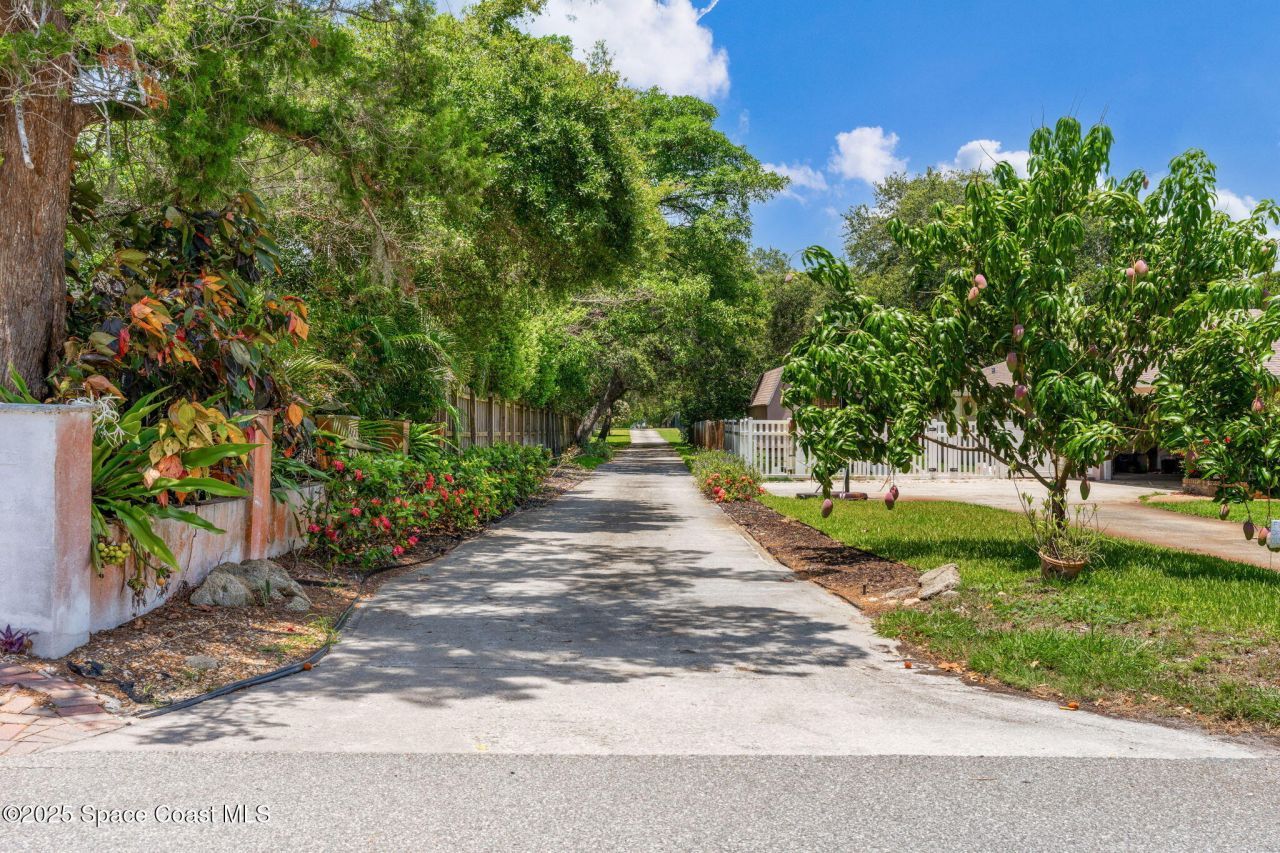 4297 Crooked Mile Road, Merritt Island, FL 32952 Photo