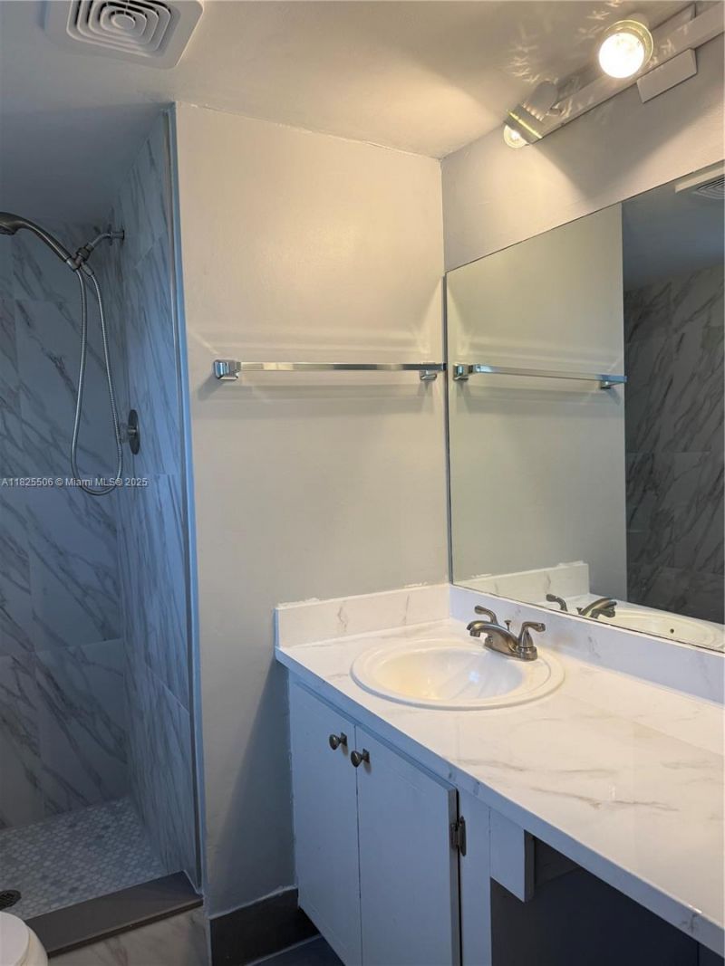 8345 Sunrise Lakes Blvd, Unit 312, Sunrise, FL 33322 Photo