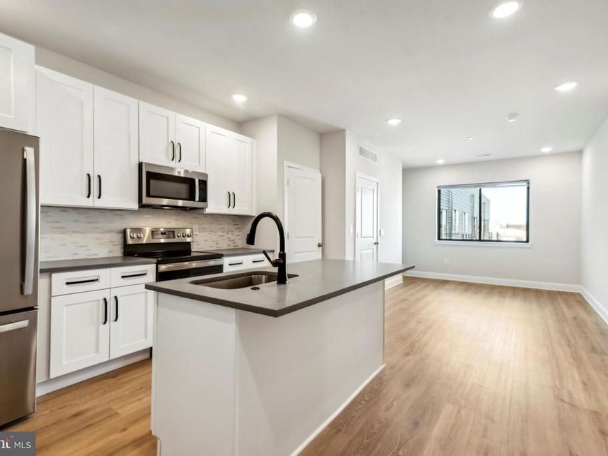 2157 E Lehigh Avenue, Unit 601, Philadelphia, PA 19125 Main Photo