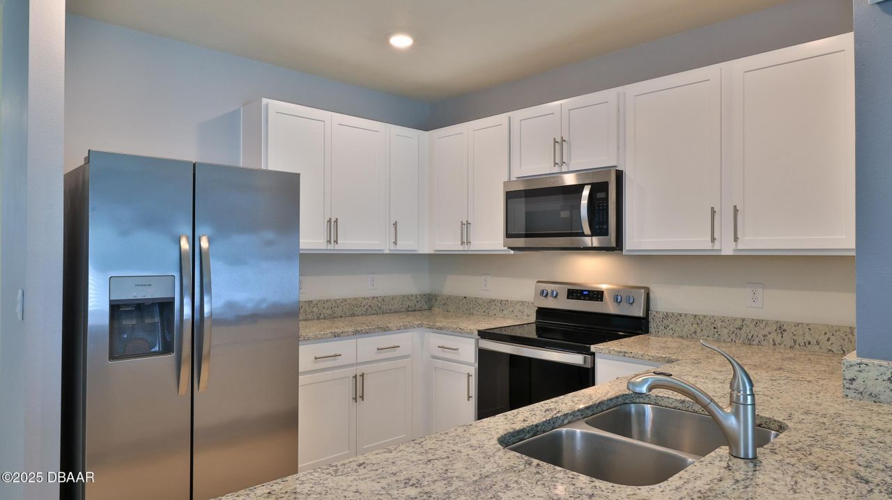 349 Caryota Court, New Smyrna Beach, FL 32168 Photo