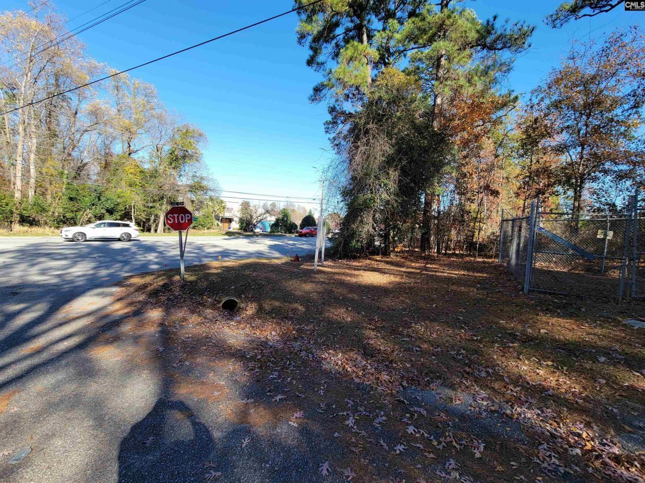 0 Sunset Boulevard Photo 9