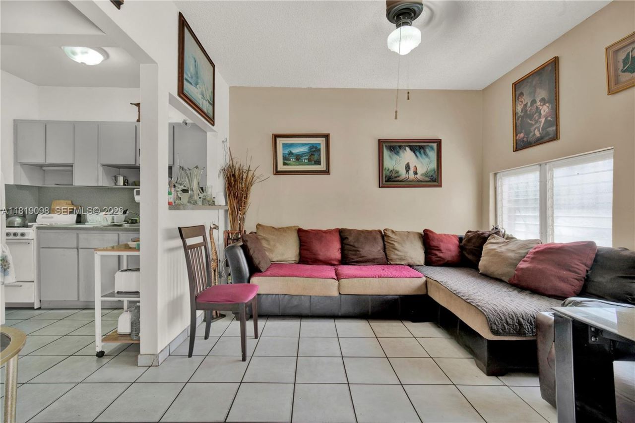 829 SW 19th Ave, Miami, FL 33135 Photo