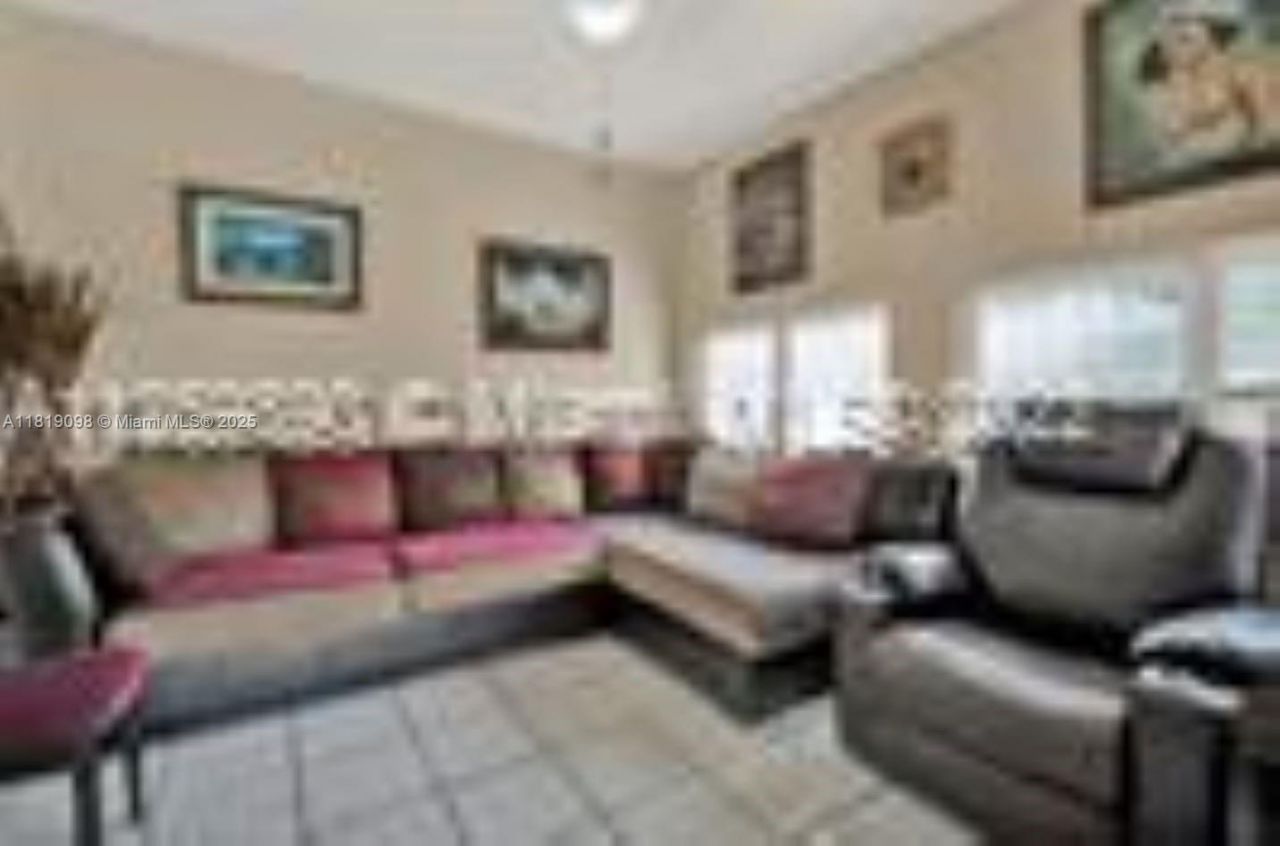829 SW 19th Ave, Miami, FL 33135 Photo