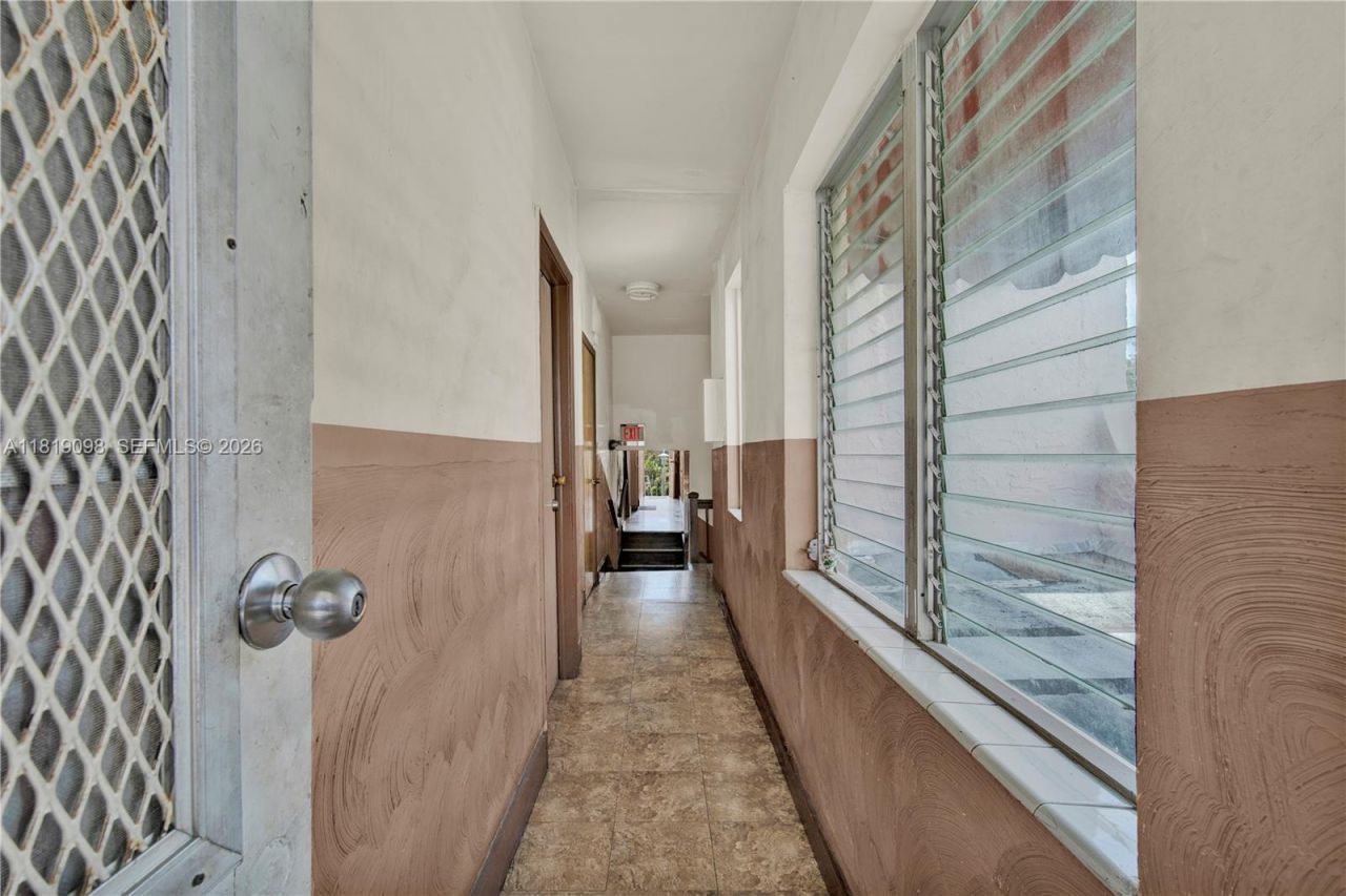 829 SW 19th Ave, Miami, FL 33135 Photo