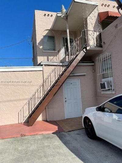 829 SW 19th Ave, Miami, FL 33135 Photo