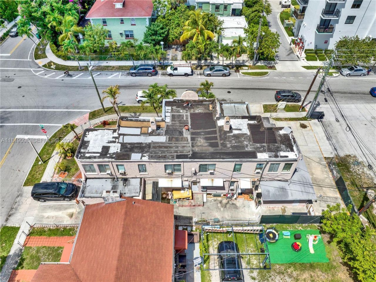 829 SW 19th Ave, Miami, FL 33135 Photo