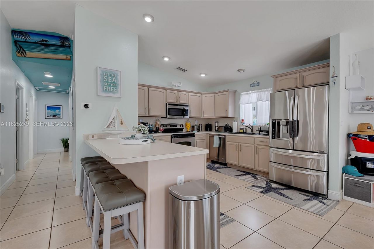 939 Plantation Rd, Key Largo, FL 33037 Photo