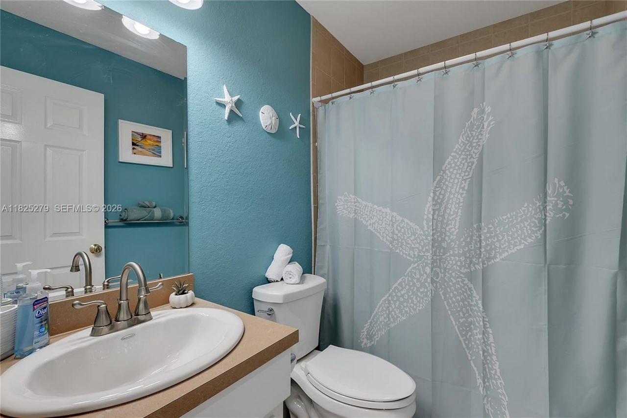 939 Plantation Rd, Key Largo, FL 33037 Photo