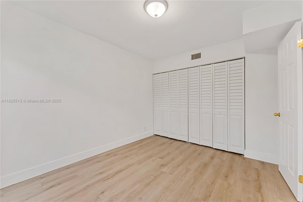 7720 NW 79th Ave, Unit B6, Tamarac, FL 33321 Photo