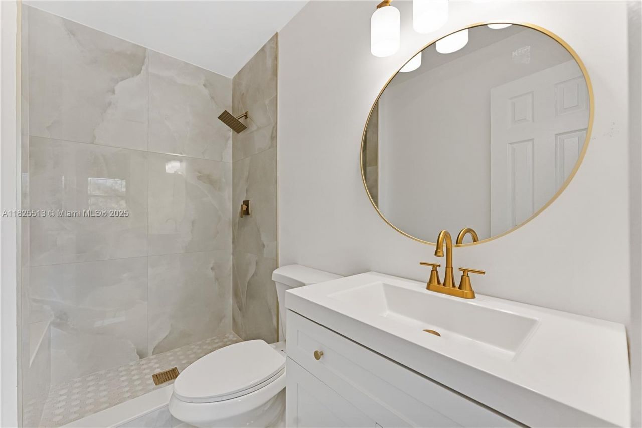 7720 NW 79th Ave, Unit B6, Tamarac, FL 33321 Photo