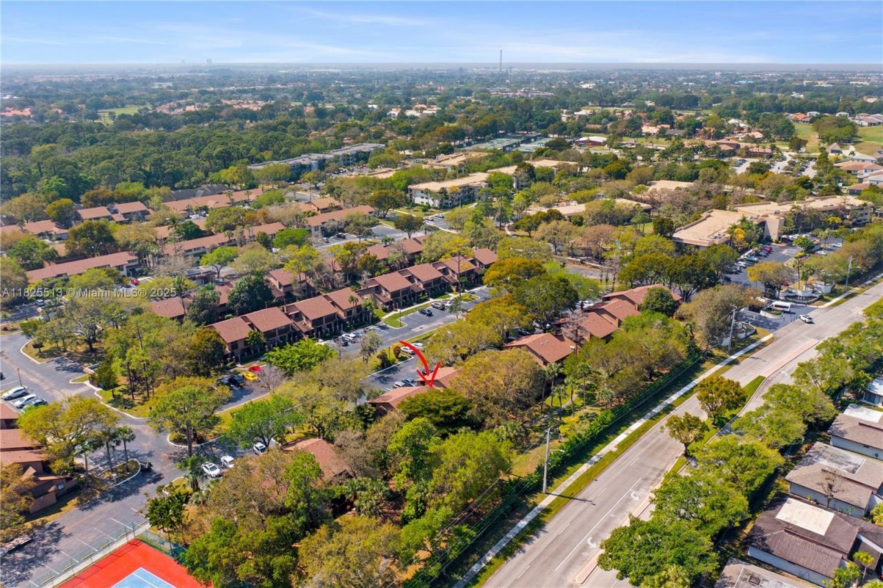 7720 NW 79th Ave, Unit B6, Tamarac, FL 33321 Photo