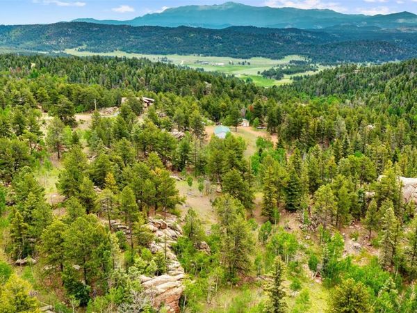 94 & 146 Cr-403, Florissant, CO 80816