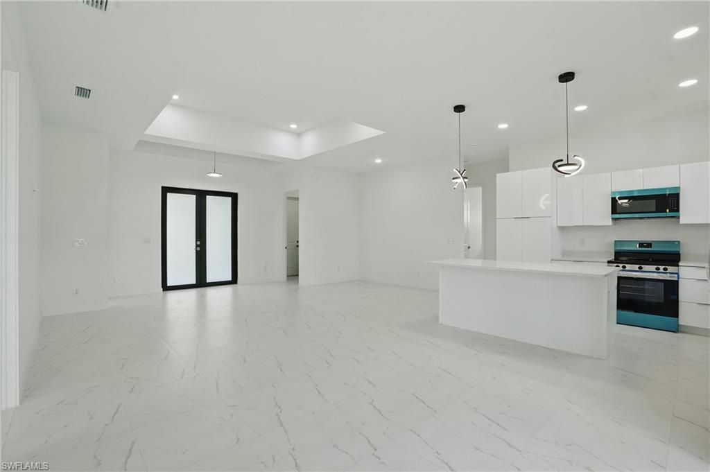 472 Rajah St, Lehigh Acres, FL 33974 Photo