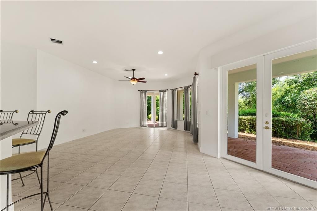 879 SW Pebble Lane, Palm City, FL 34990 Photo