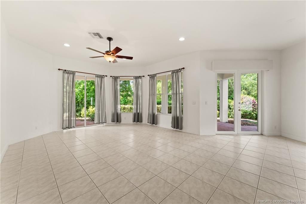 879 SW Pebble Lane, Palm City, FL 34990 Photo