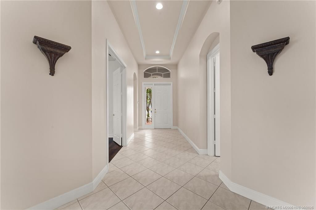 879 SW Pebble Lane, Palm City, FL 34990 Photo