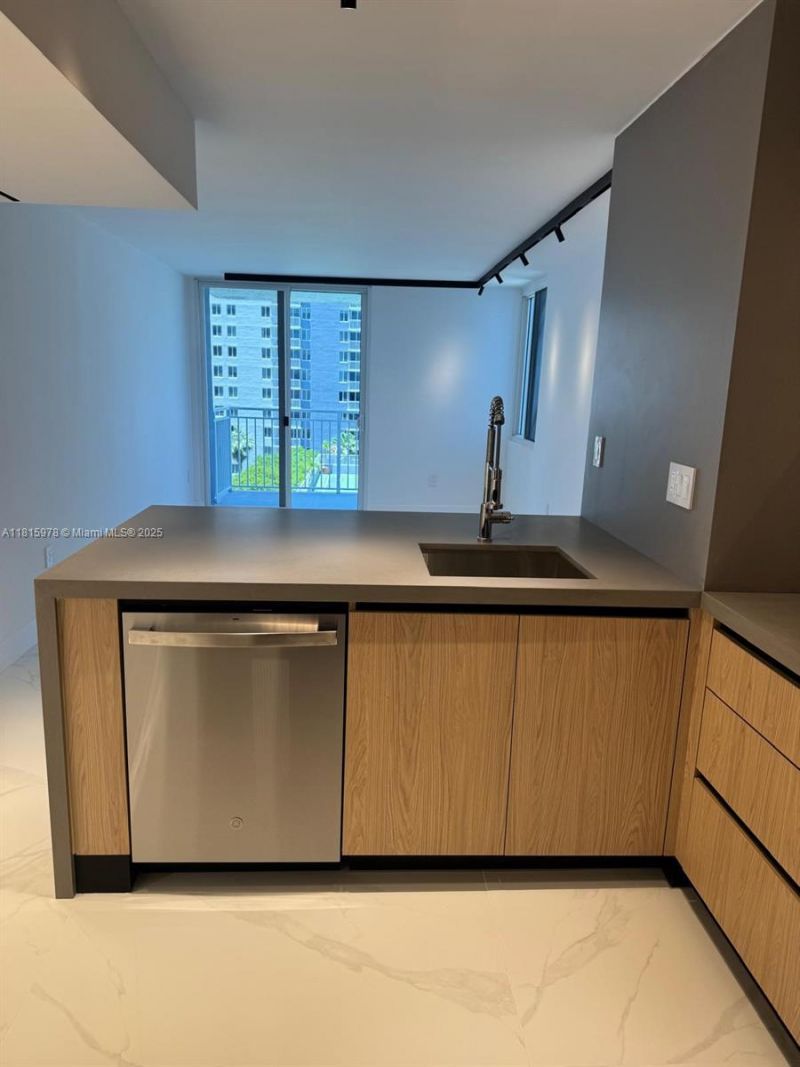 800 N Miami Ave, Unit E-901, Miami, FL 33136 Photo