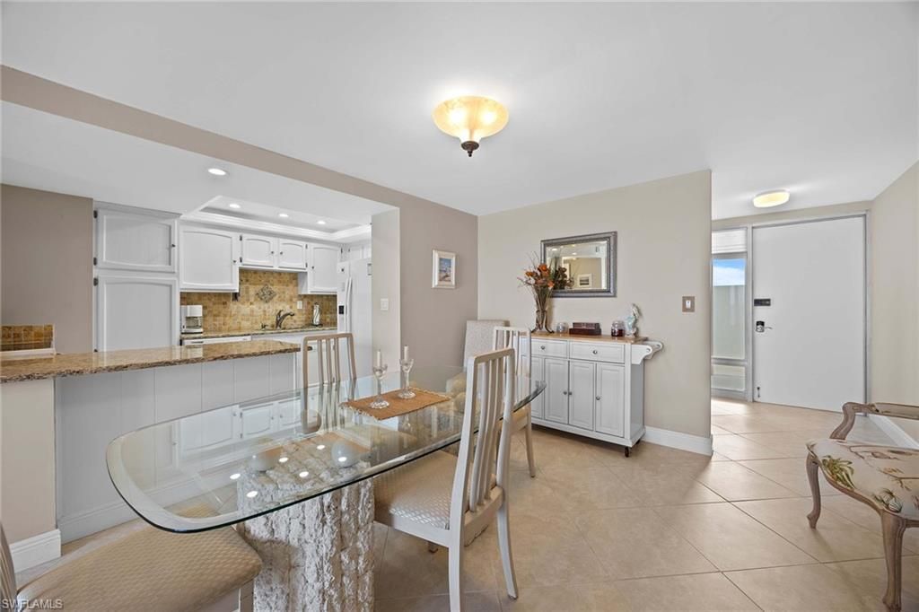 3443 Gulf Shore Blvd N, Unit 707, Naples, FL 34103 Photo