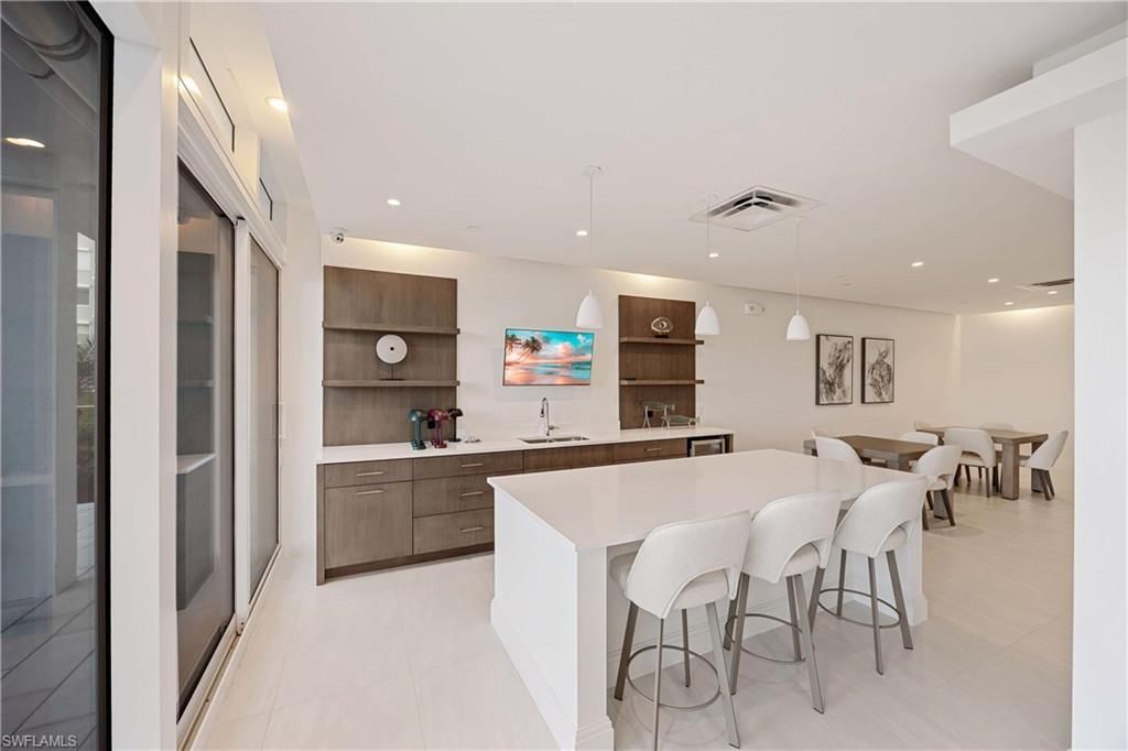 3443 Gulf Shore Blvd N, Unit 707, Naples, FL 34103 Photo