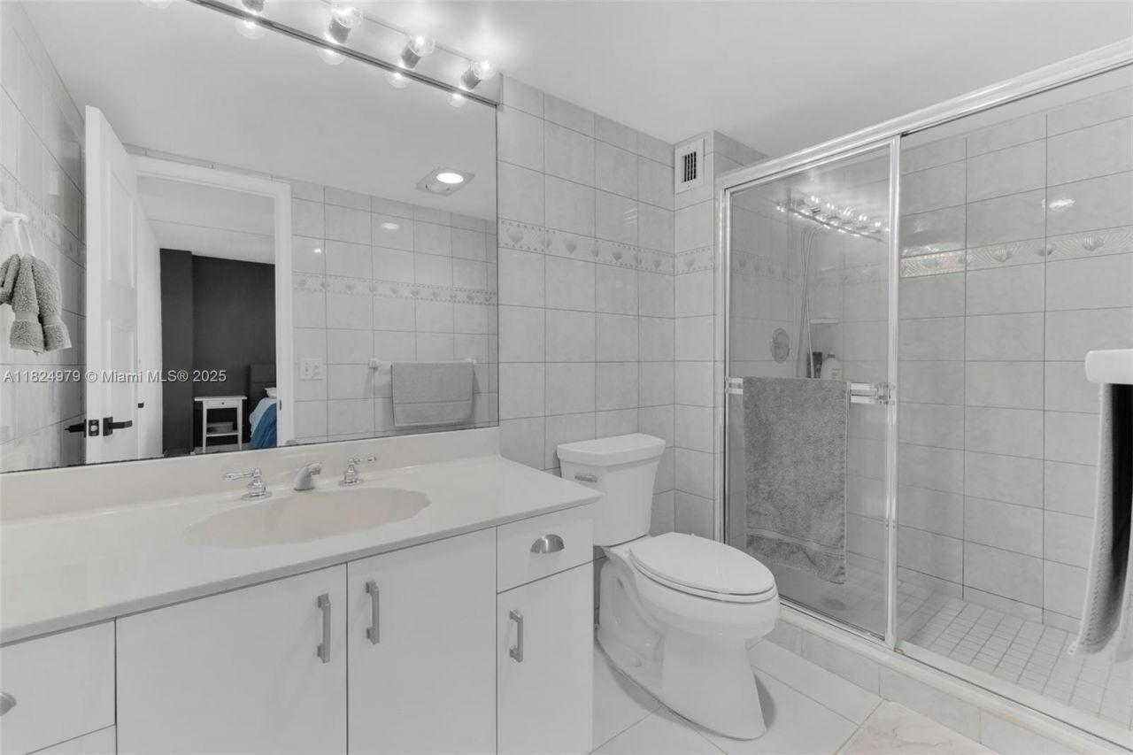 2000 S Ocean Blvd, Unit 11M, Lauderdale by the Sea, FL 33062 Photo