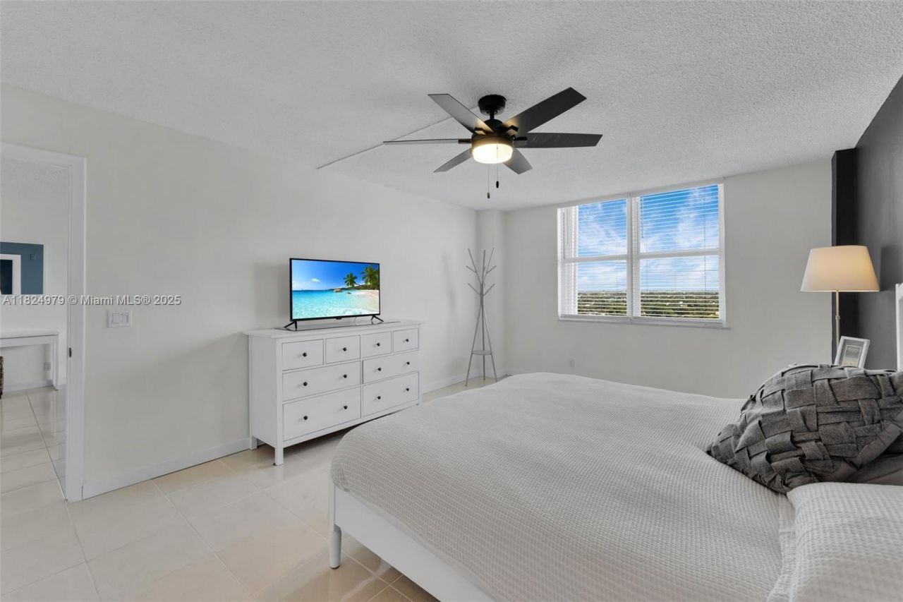 2000 S Ocean Blvd, Unit 11M, Lauderdale by the Sea, FL 33062 Photo