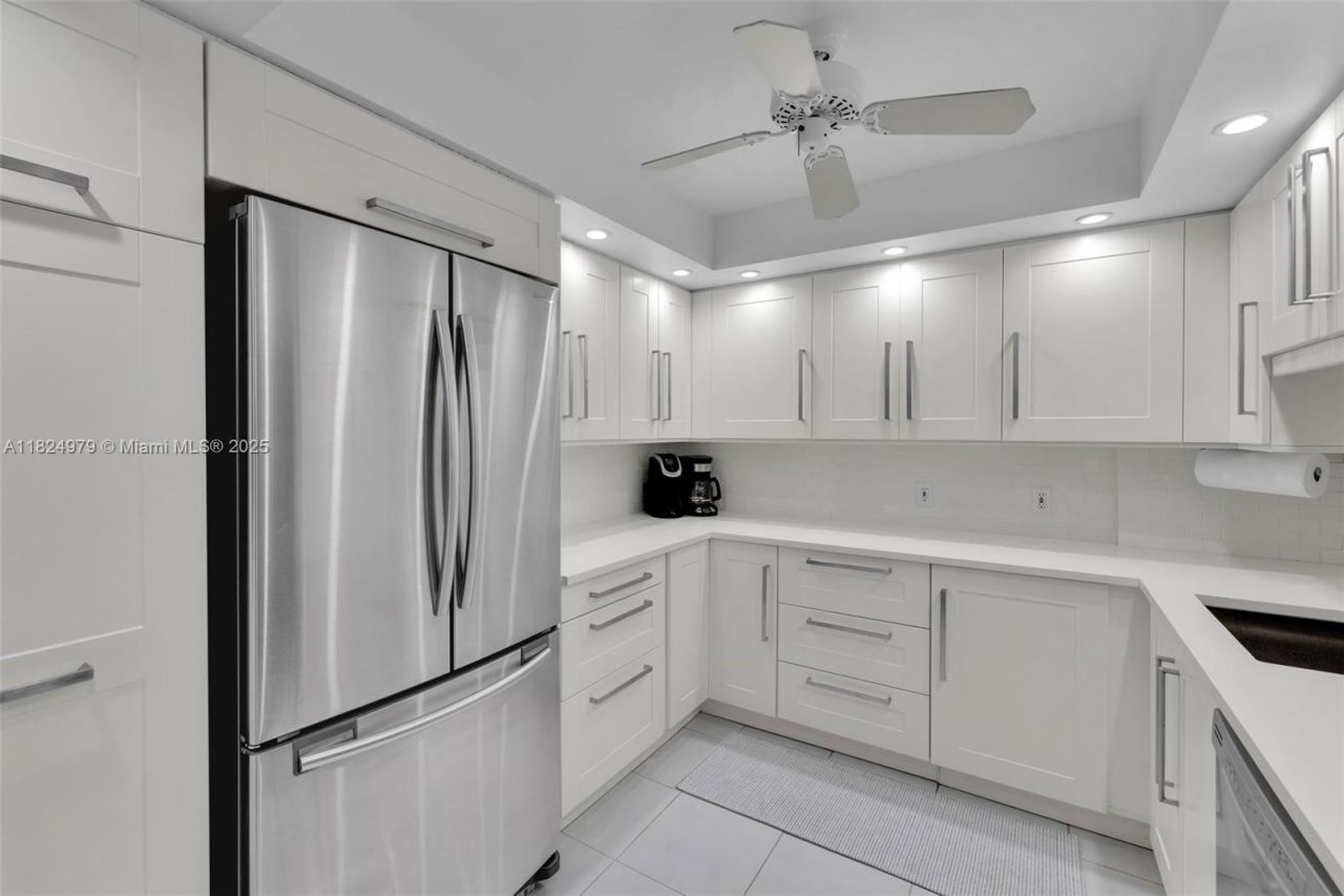 2000 S Ocean Blvd, Unit 11M, Lauderdale by the Sea, FL 33062 Photo