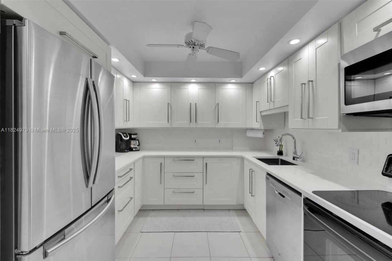 2000 S Ocean Blvd, Unit 11M, Lauderdale by the Sea, FL 33062 Photo