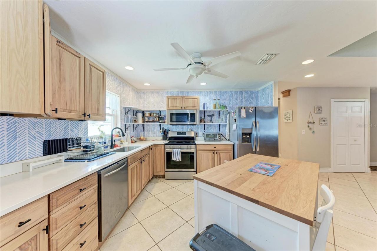 2406 15th Street W, Palmetto, FL 34221 Photo